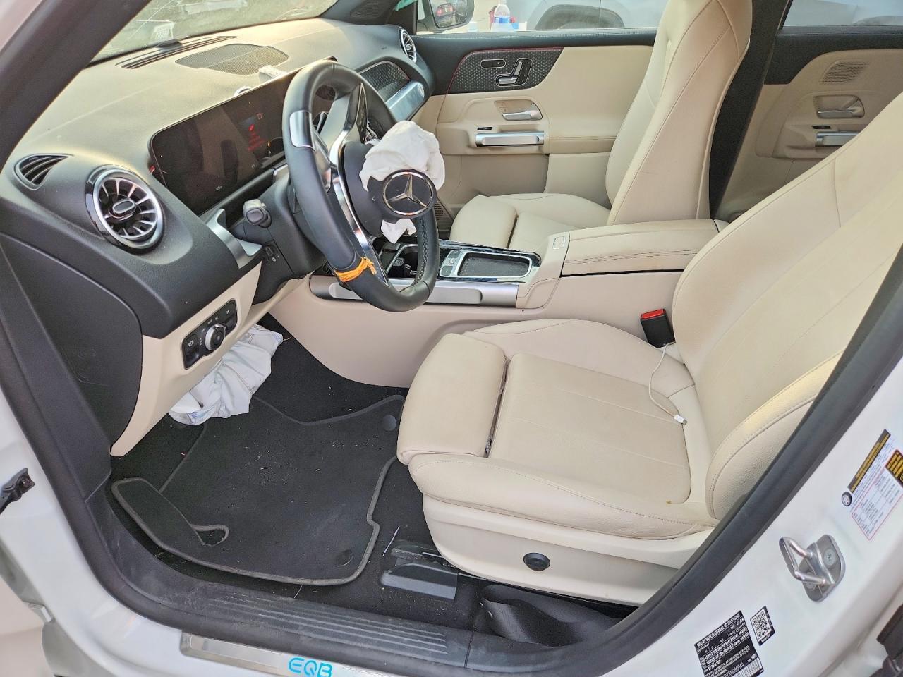 Mercedes-Benz EQB 300 4matic