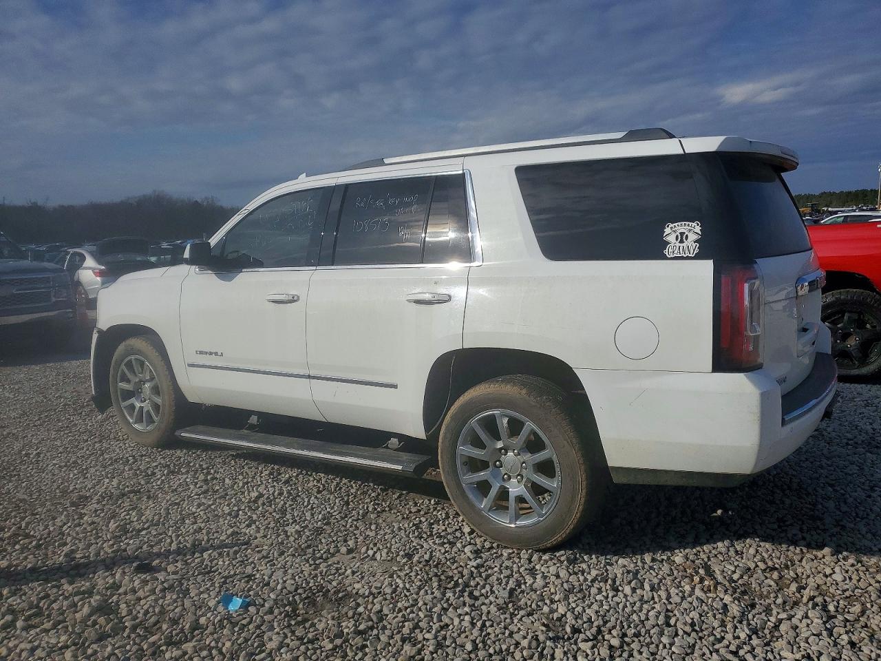 GMC Yukon Denali