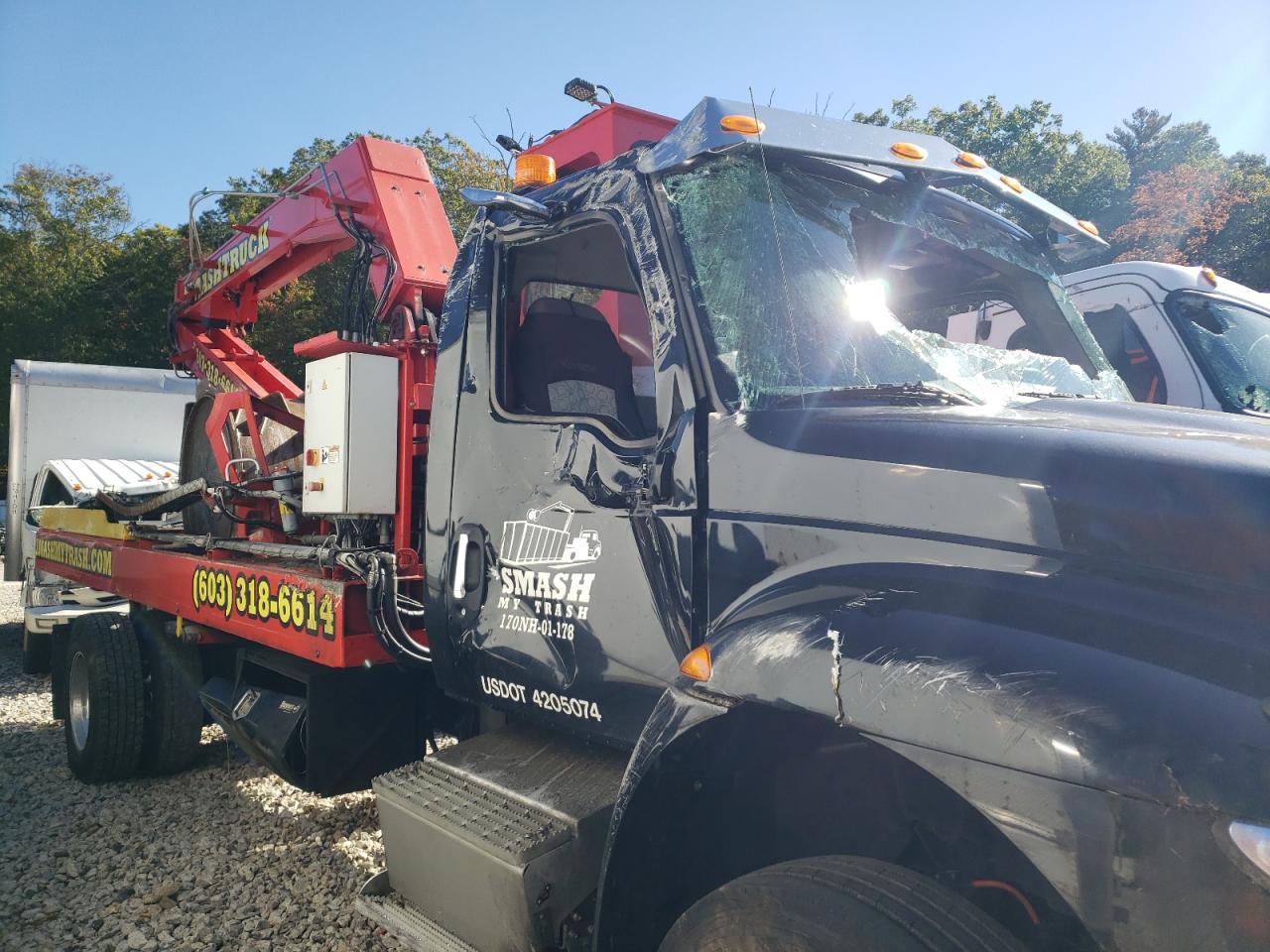 International Hv607