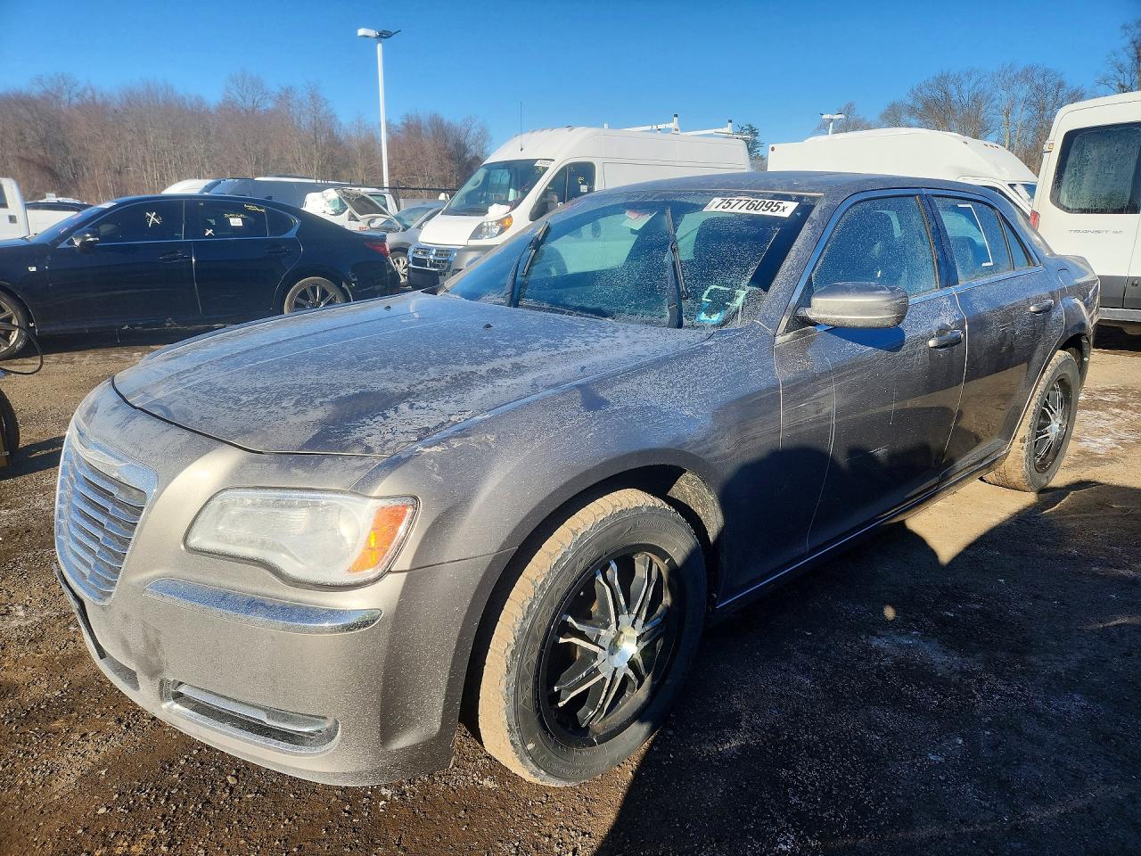 Salvage Chrysler 300 Image