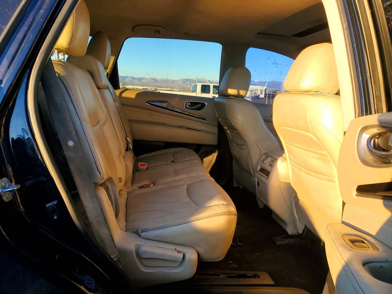 INFINITI Qx