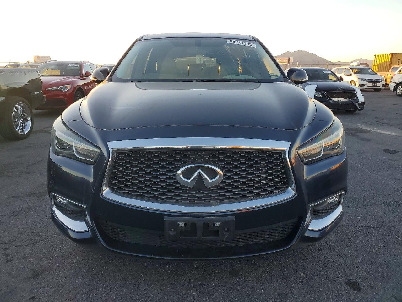 INFINITI Qx