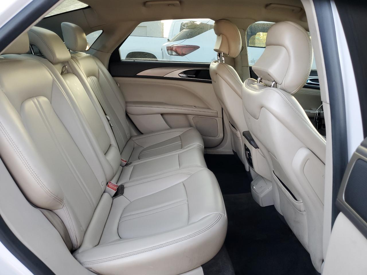 Lincoln MKZ Hybrid Premiere