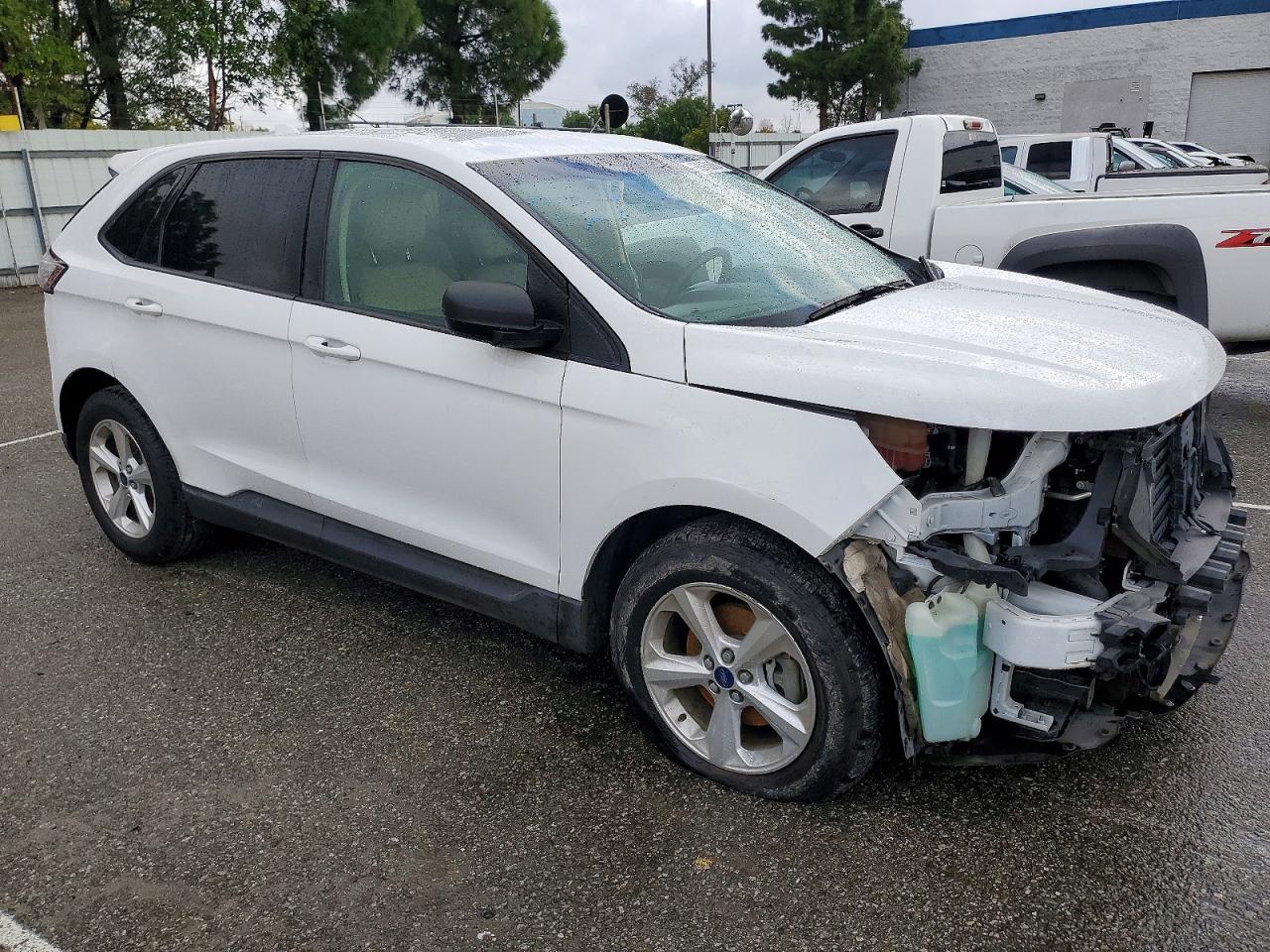Ford Edge Se