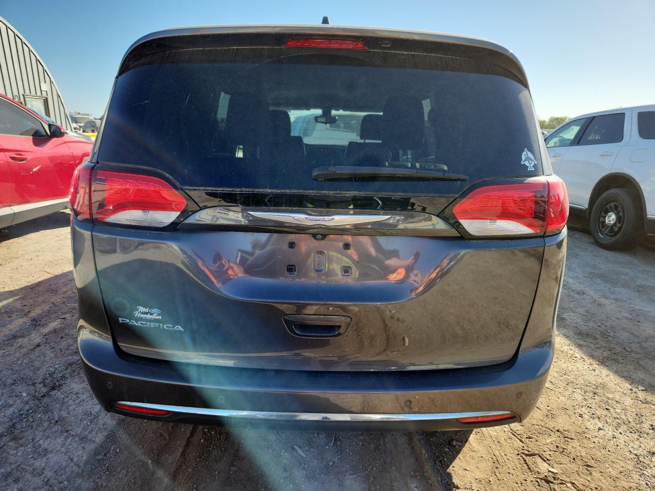 Chrysler Pacifica Touring L