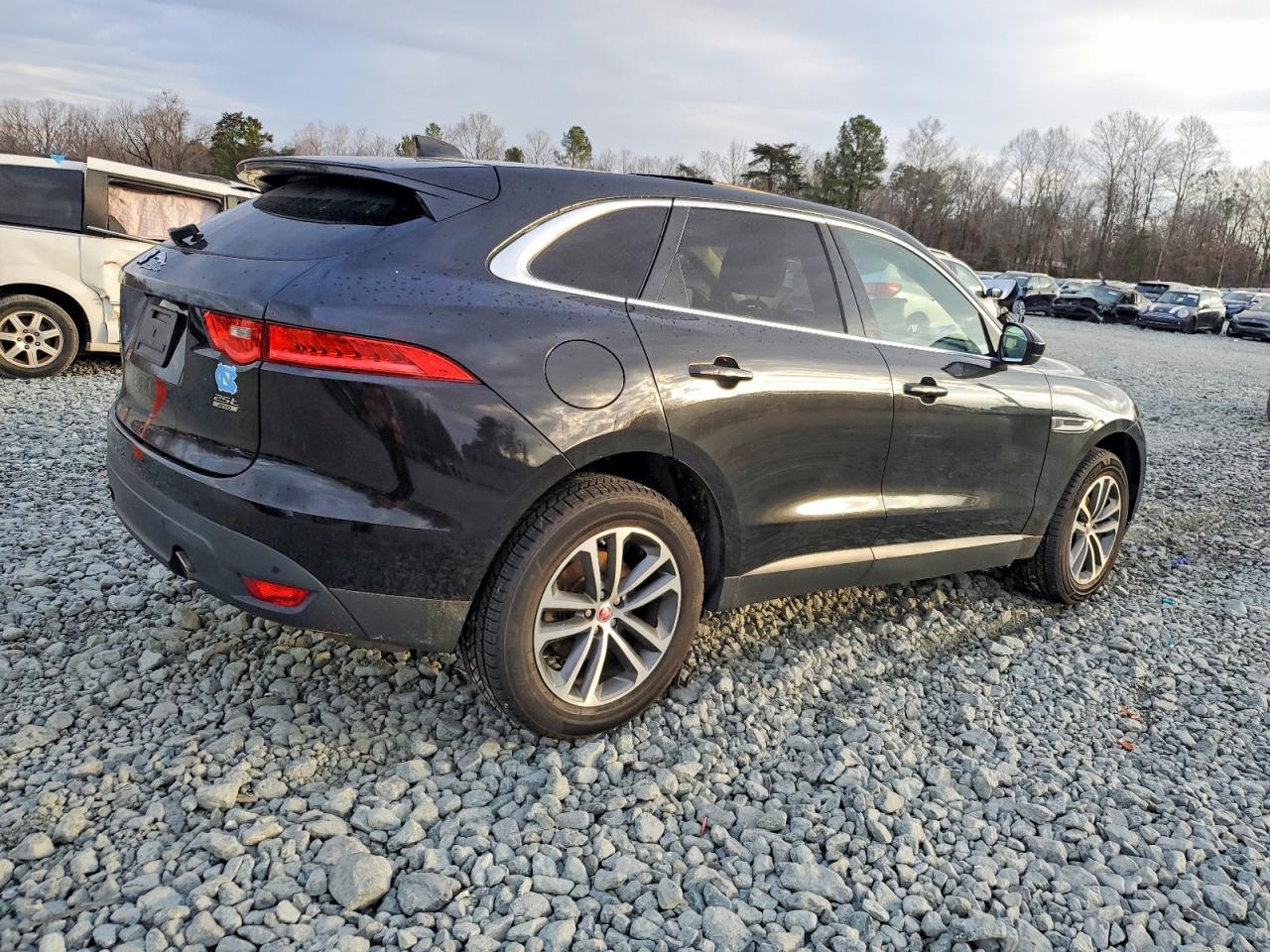 Jaguar F-PACE Premium