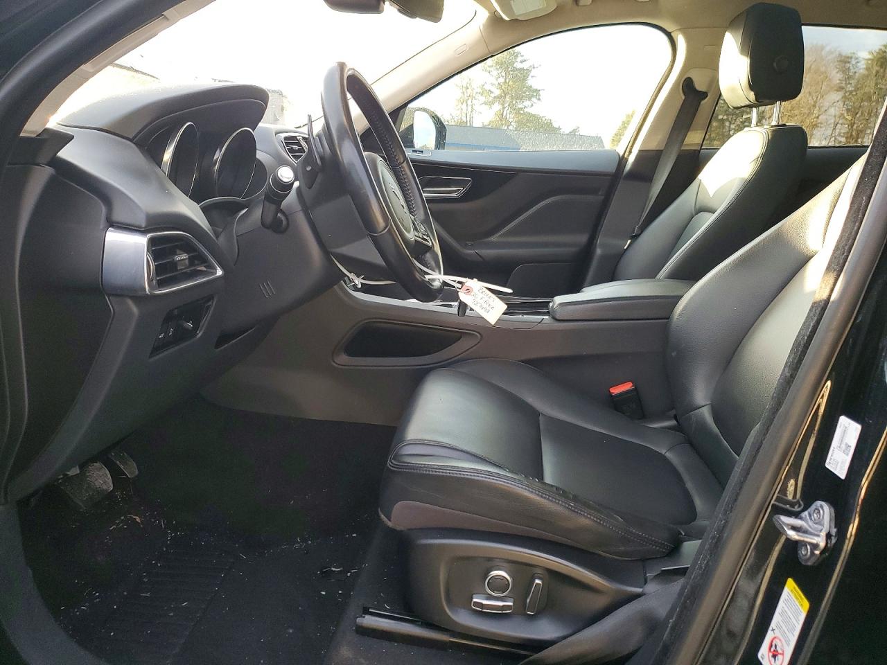 Jaguar F-PACE Premium