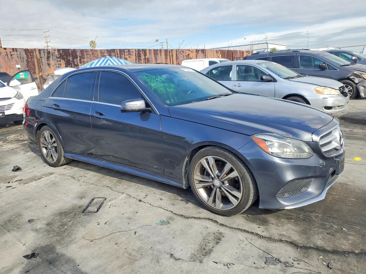 Mercedes-Benz E-Class 350
