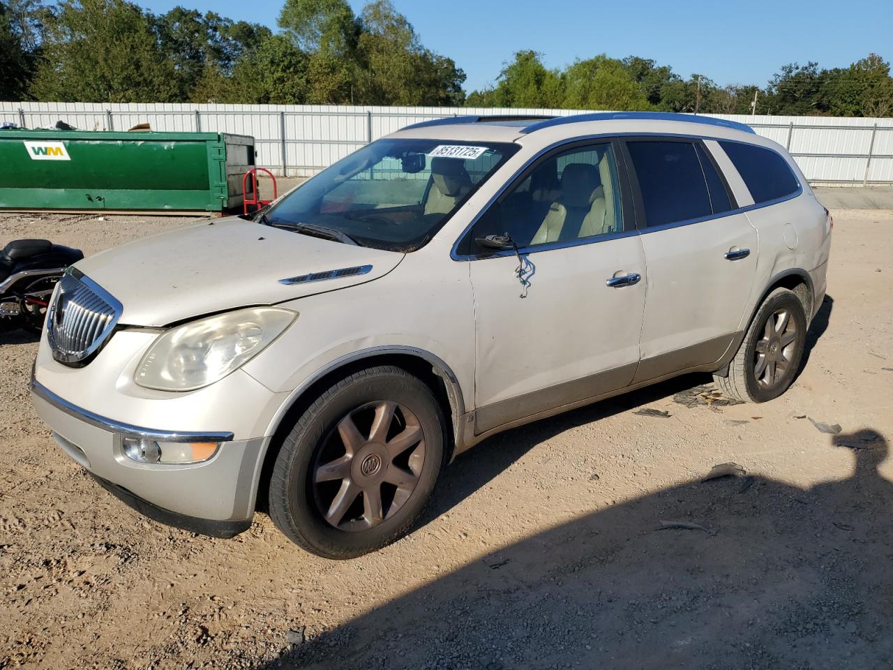 Salvage Buick Enclave Image