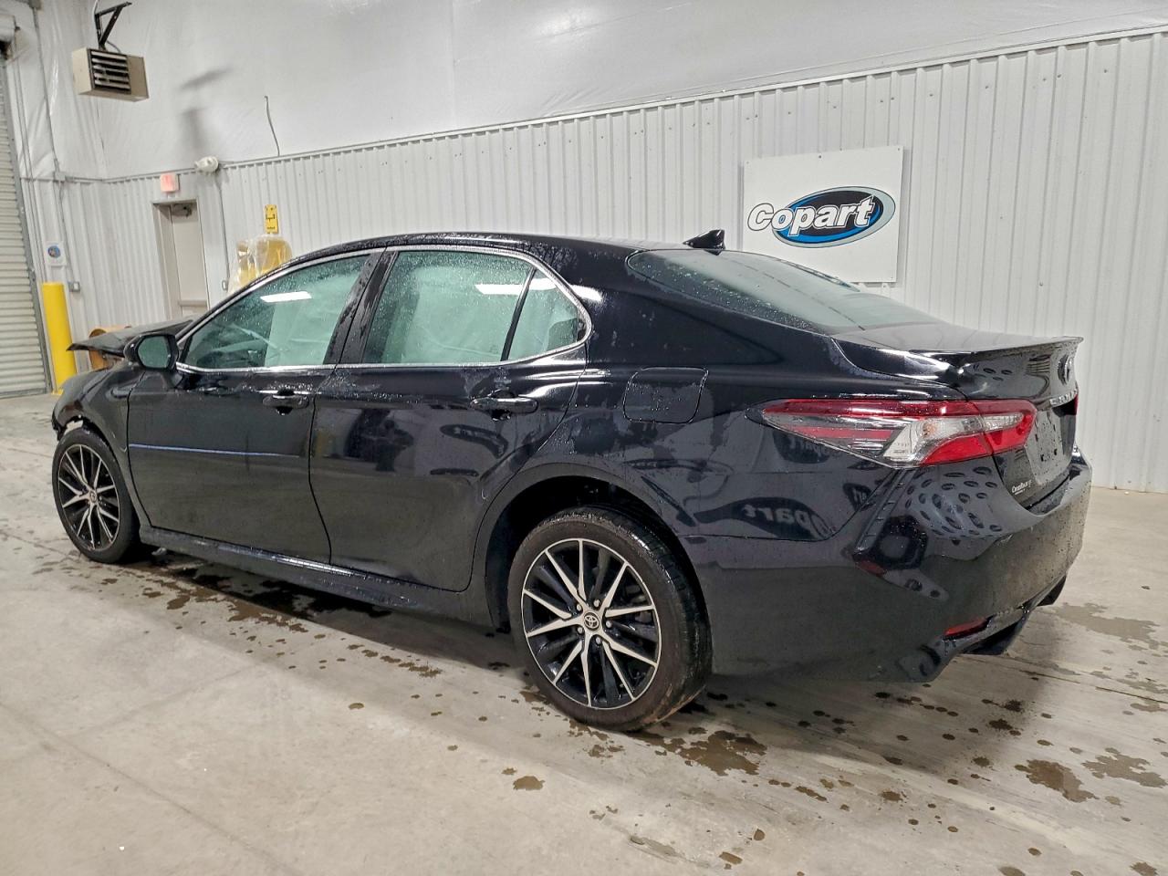 Toyota Camry Se Night Shade