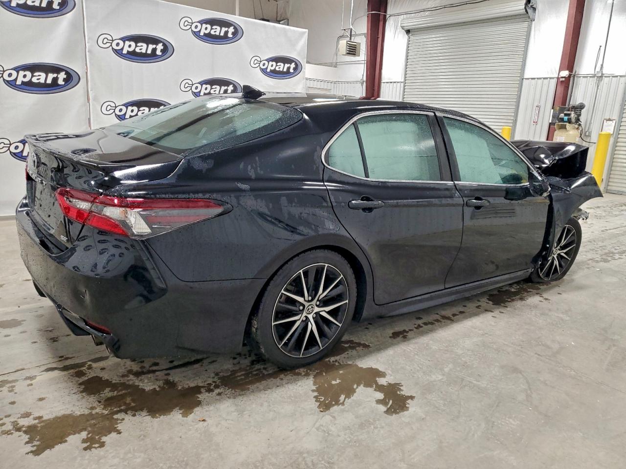 Toyota Camry Se Night Shade