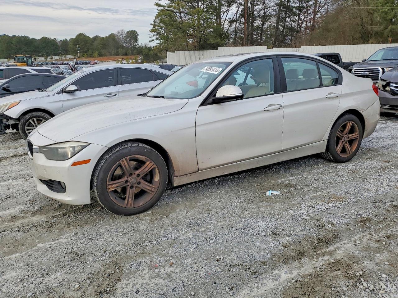 Salvage BMW 3 Series Image