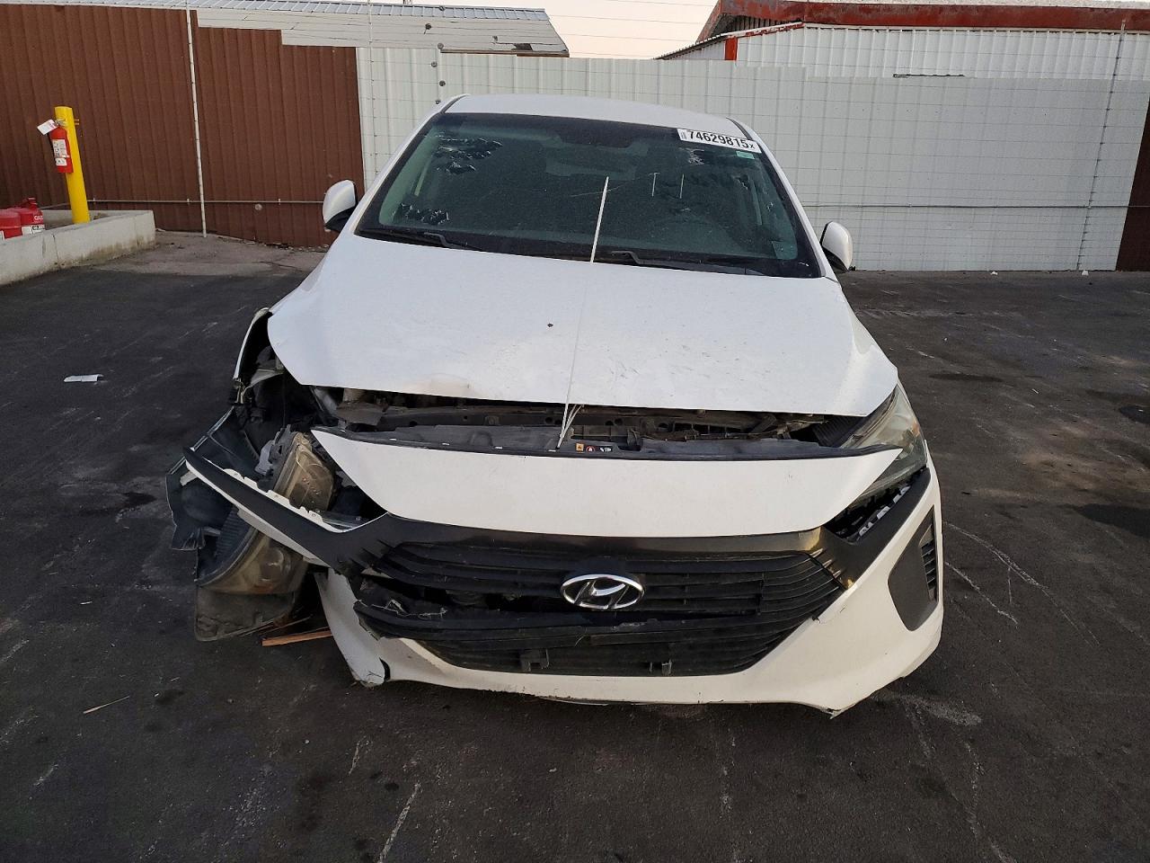 Hyundai Ioniq Blue