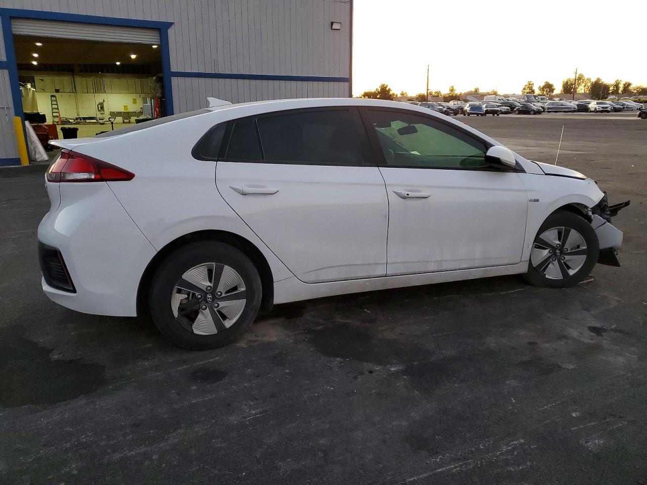 Hyundai Ioniq Blue