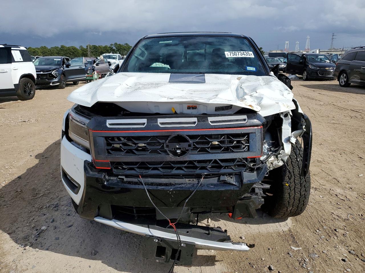 Nissan Frontier S