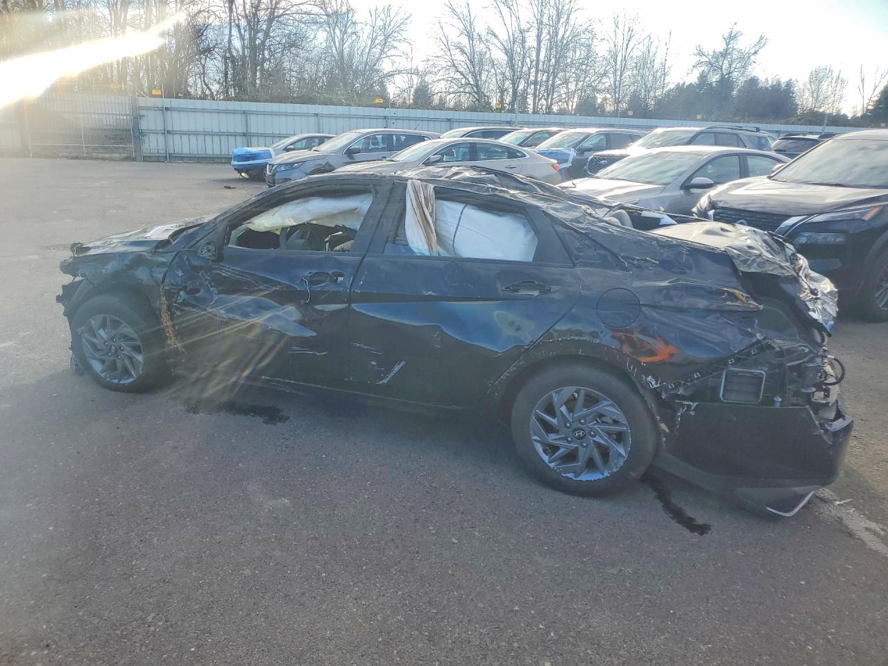 Hyundai ELANTRA Sel