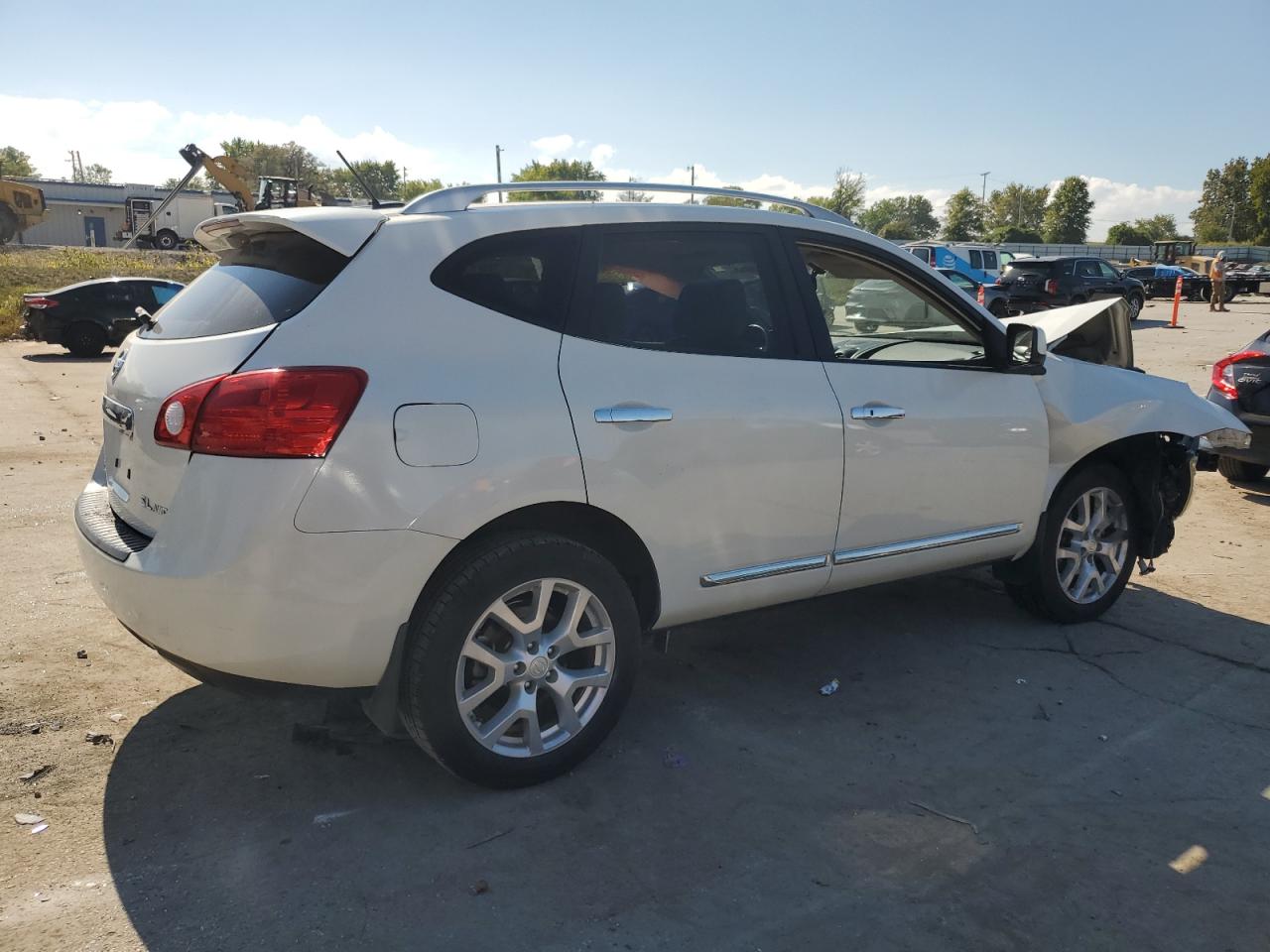 Nissan Rogue S
