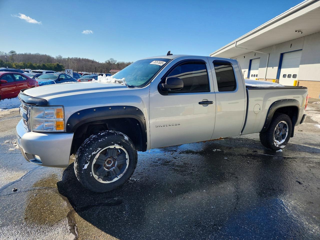 Salvage Chevrolet Silverado Image