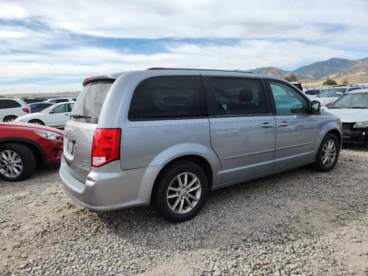 Dodge Caravan Sxt