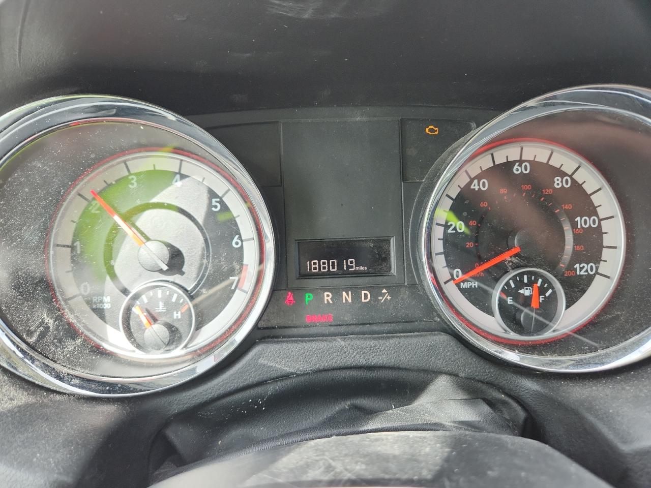 Dodge Caravan Sxt