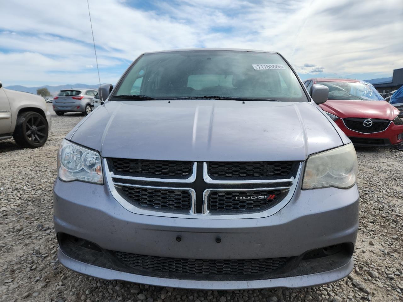 Dodge Caravan Sxt