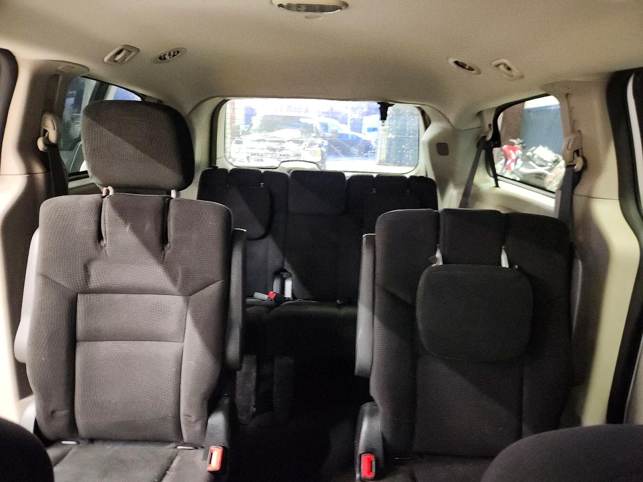 Dodge Caravan Sxt