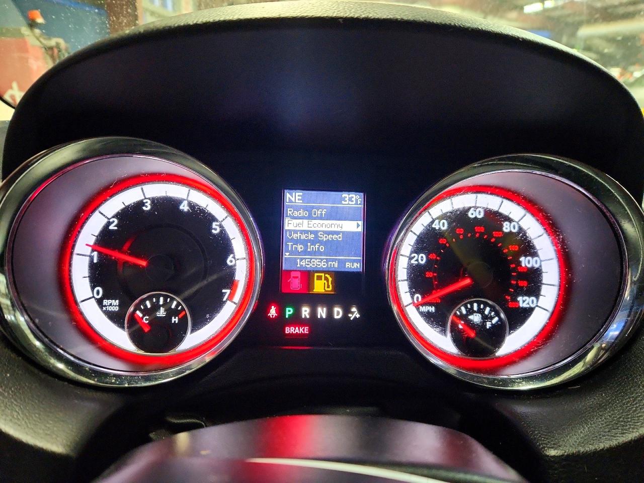 Dodge Caravan Sxt
