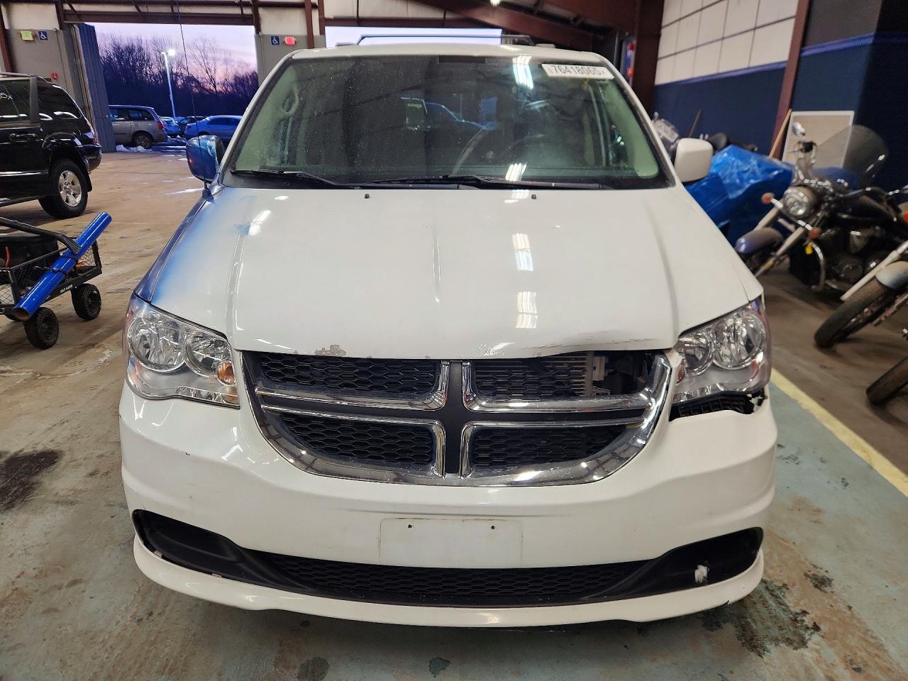 Dodge Caravan Sxt