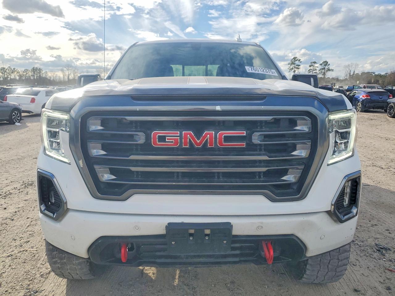 GMC Sierra K1500 At4