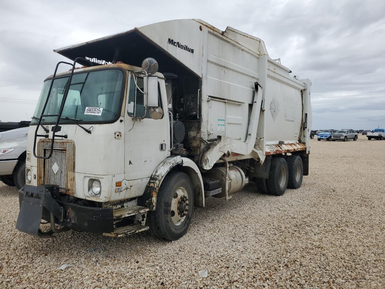Salvage Auto Other Image
