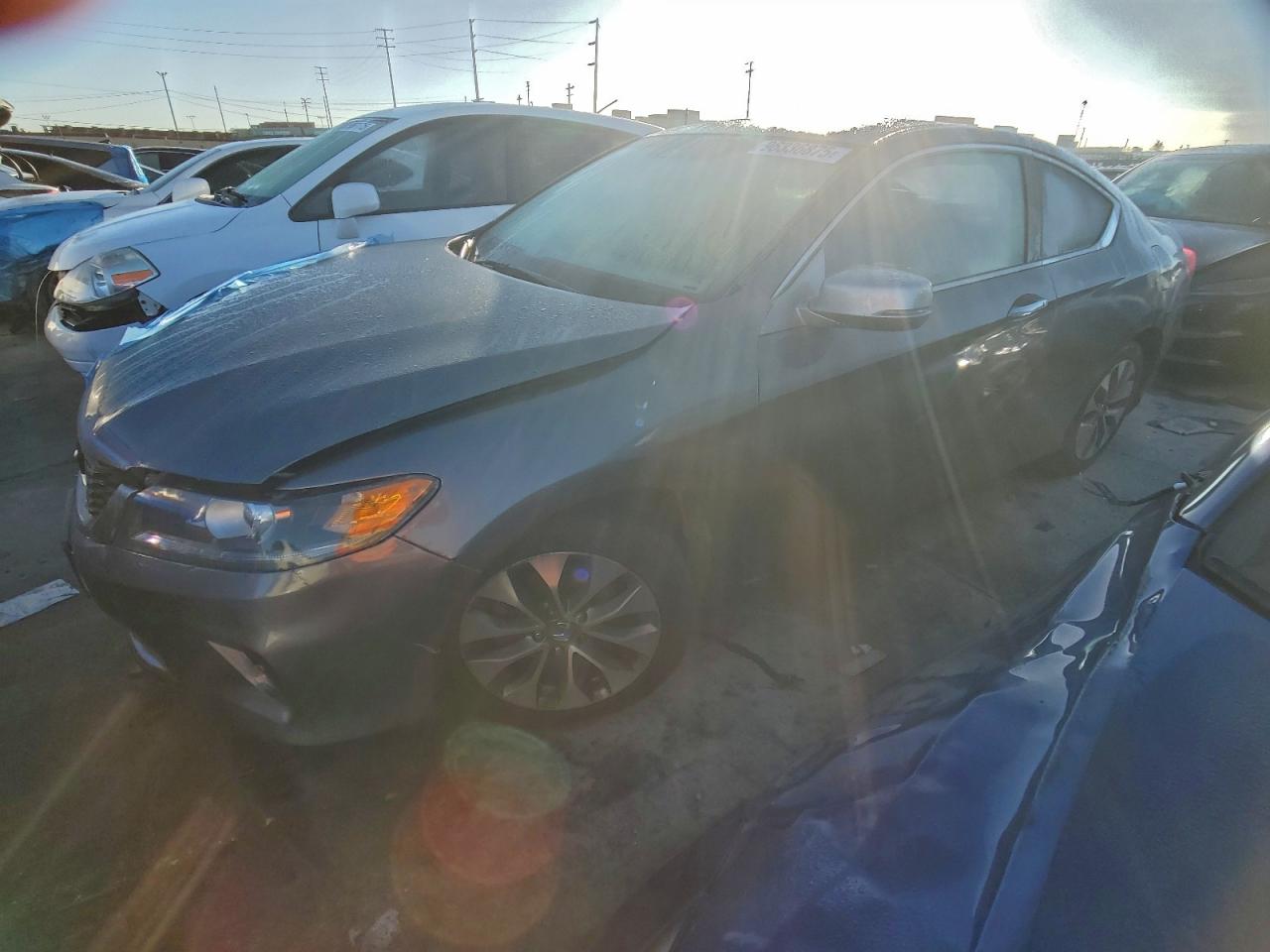 Salvage Honda Accord Image
