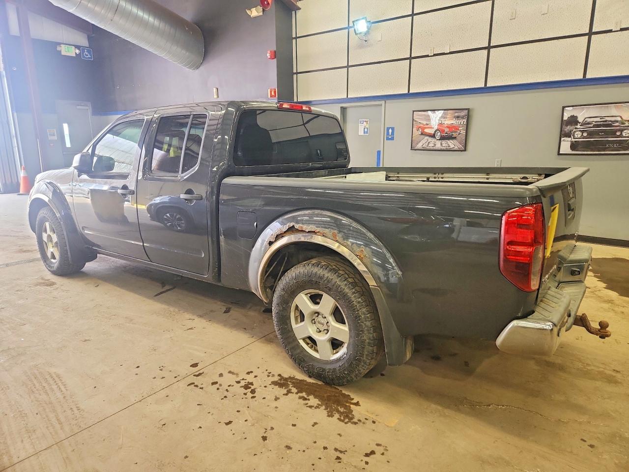 Nissan Frontier Sv