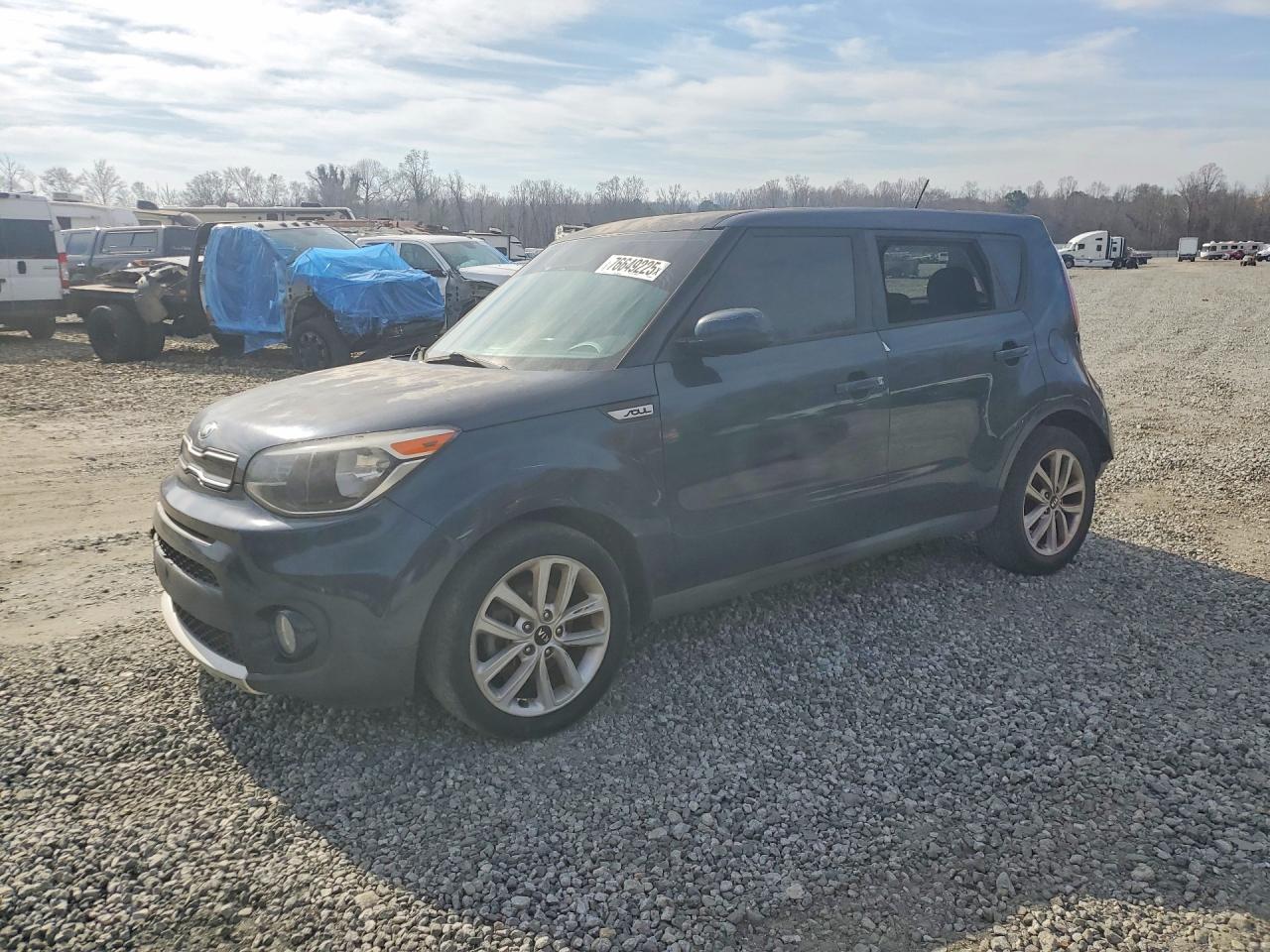 Salvage Kia Soul Image