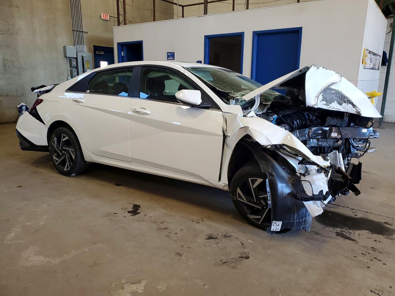 Hyundai ELANTRA Sel