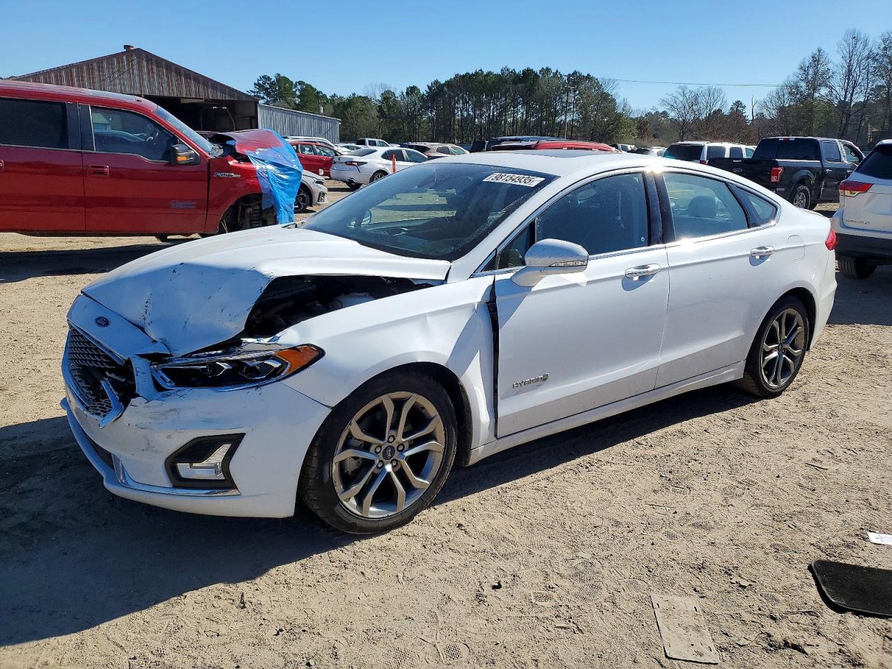 Salvage Ford Fusion Image