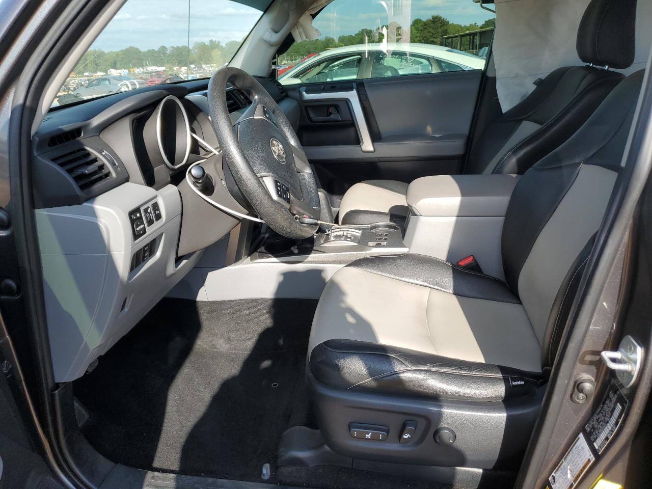 Toyota 4Runner Sr5