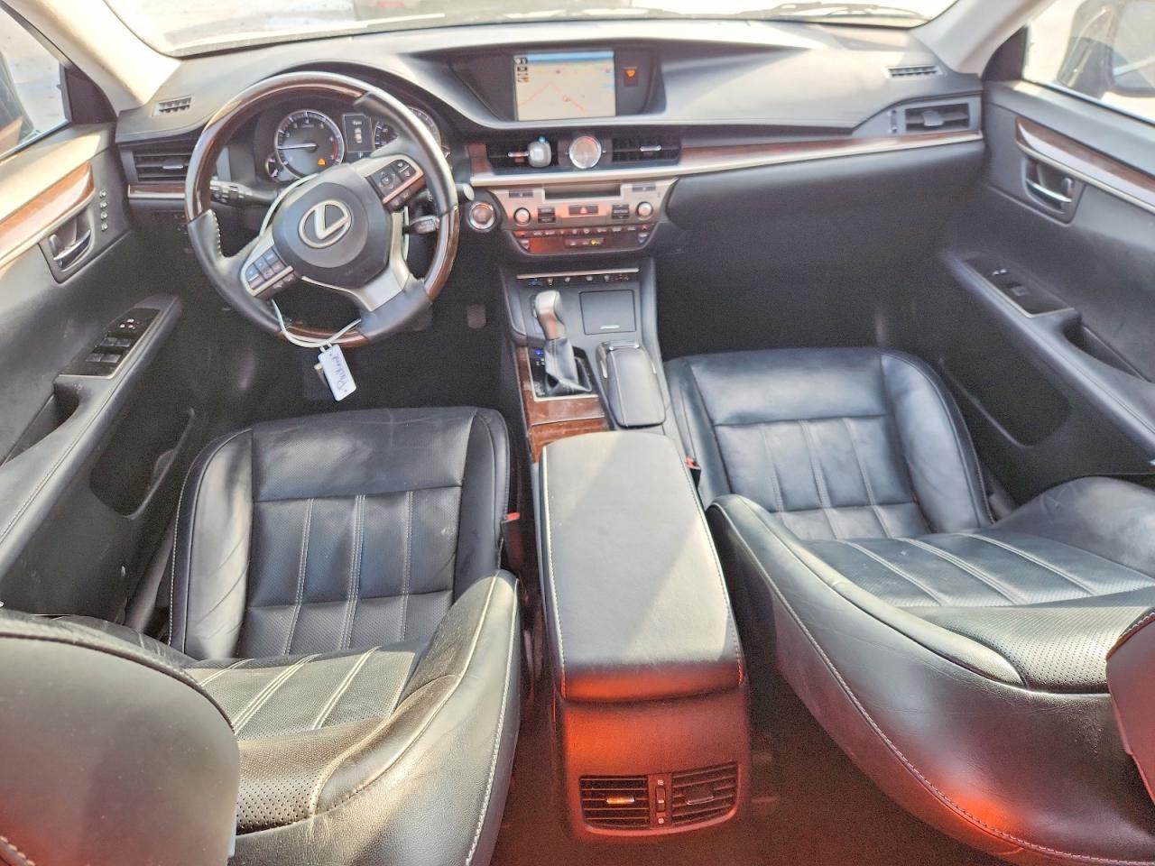Lexus Es Base