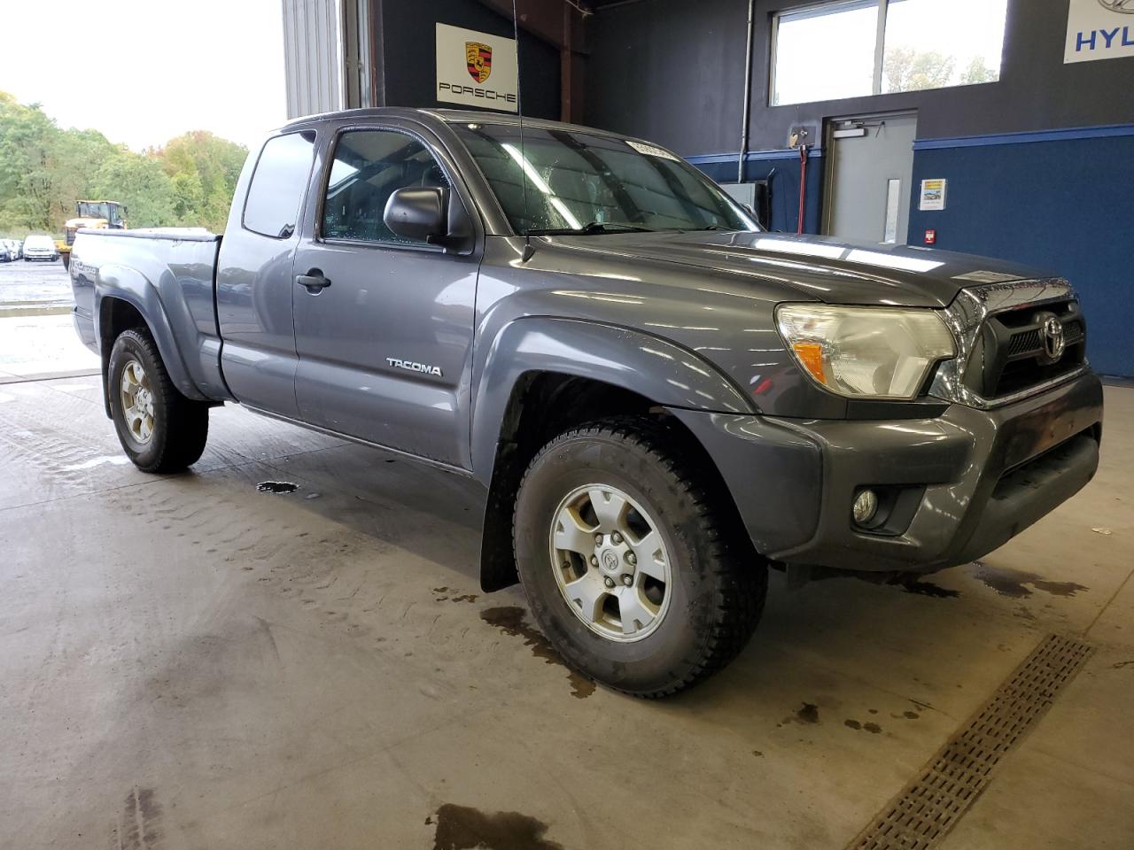 Toyota Tacoma Access Cab