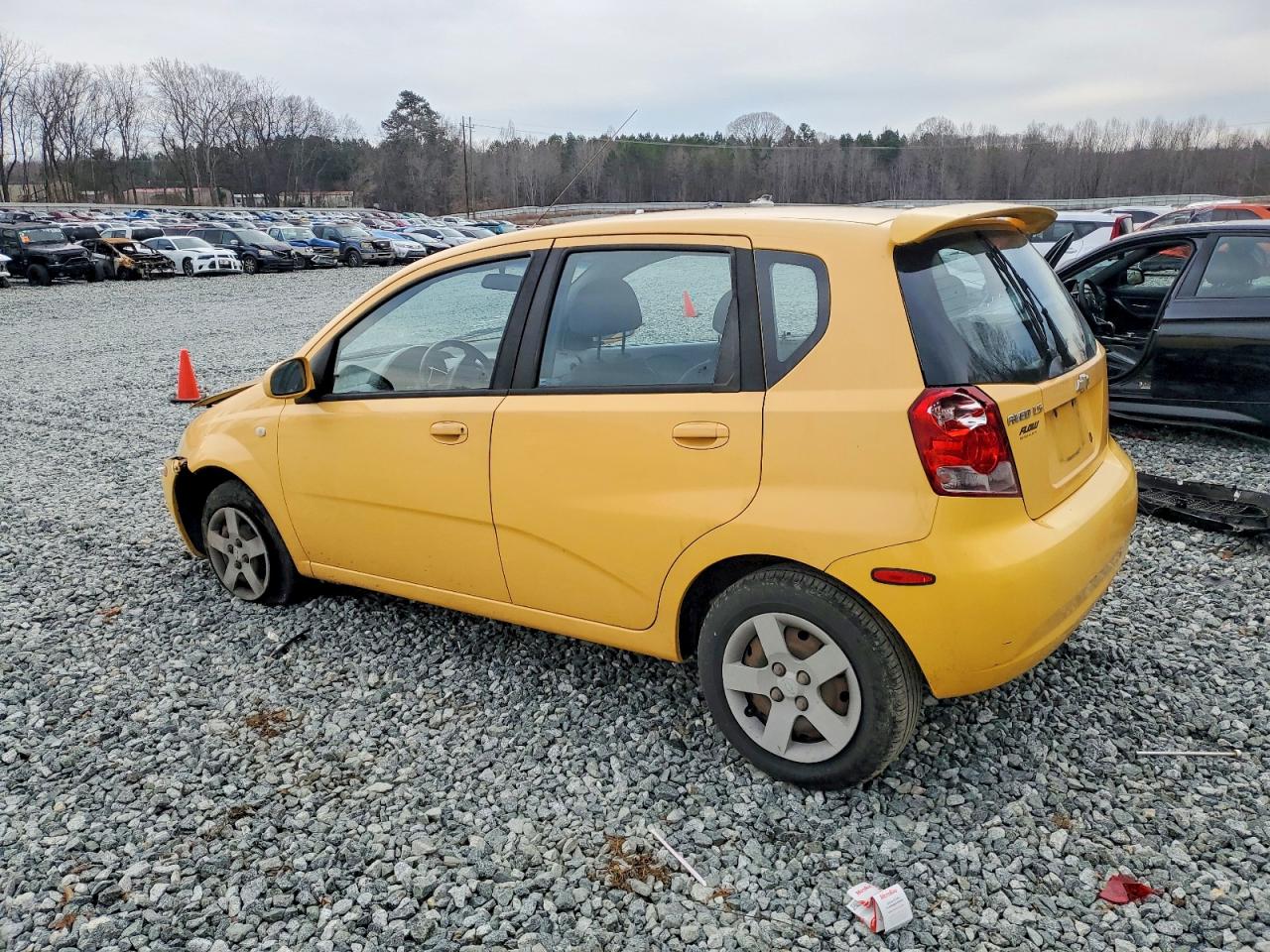 Chevrolet Aveo Base
