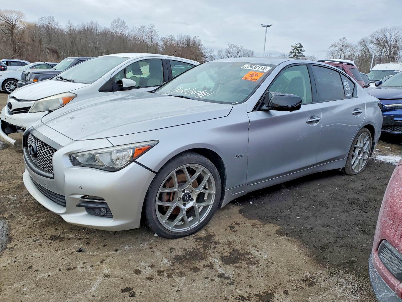 Salvage INFINITI Q50 Image