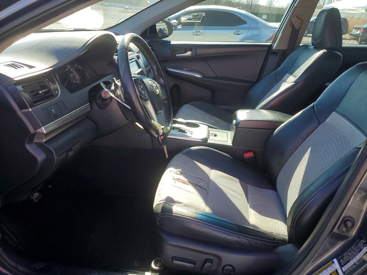 Toyota Camry Base