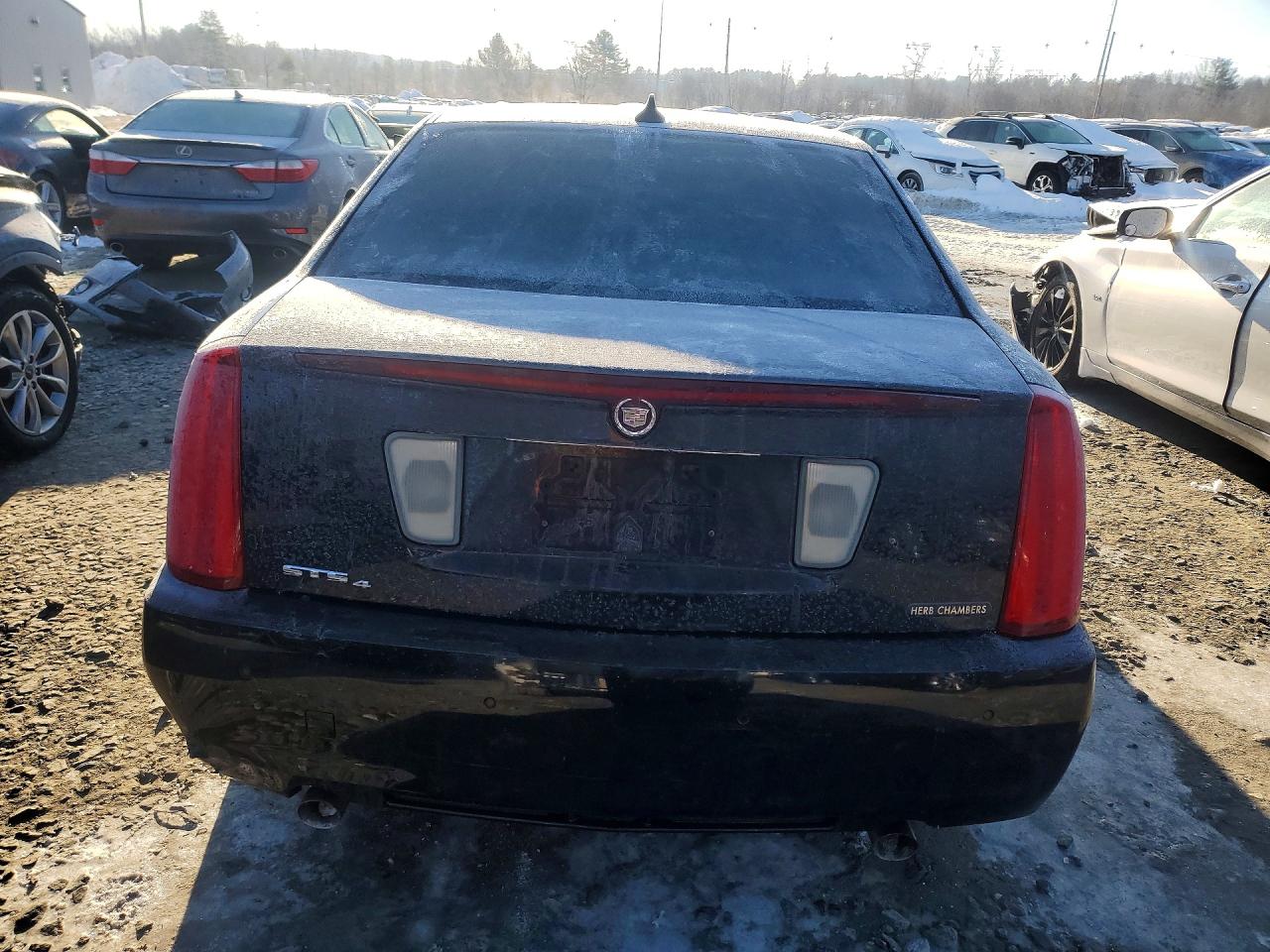 Cadillac STS
