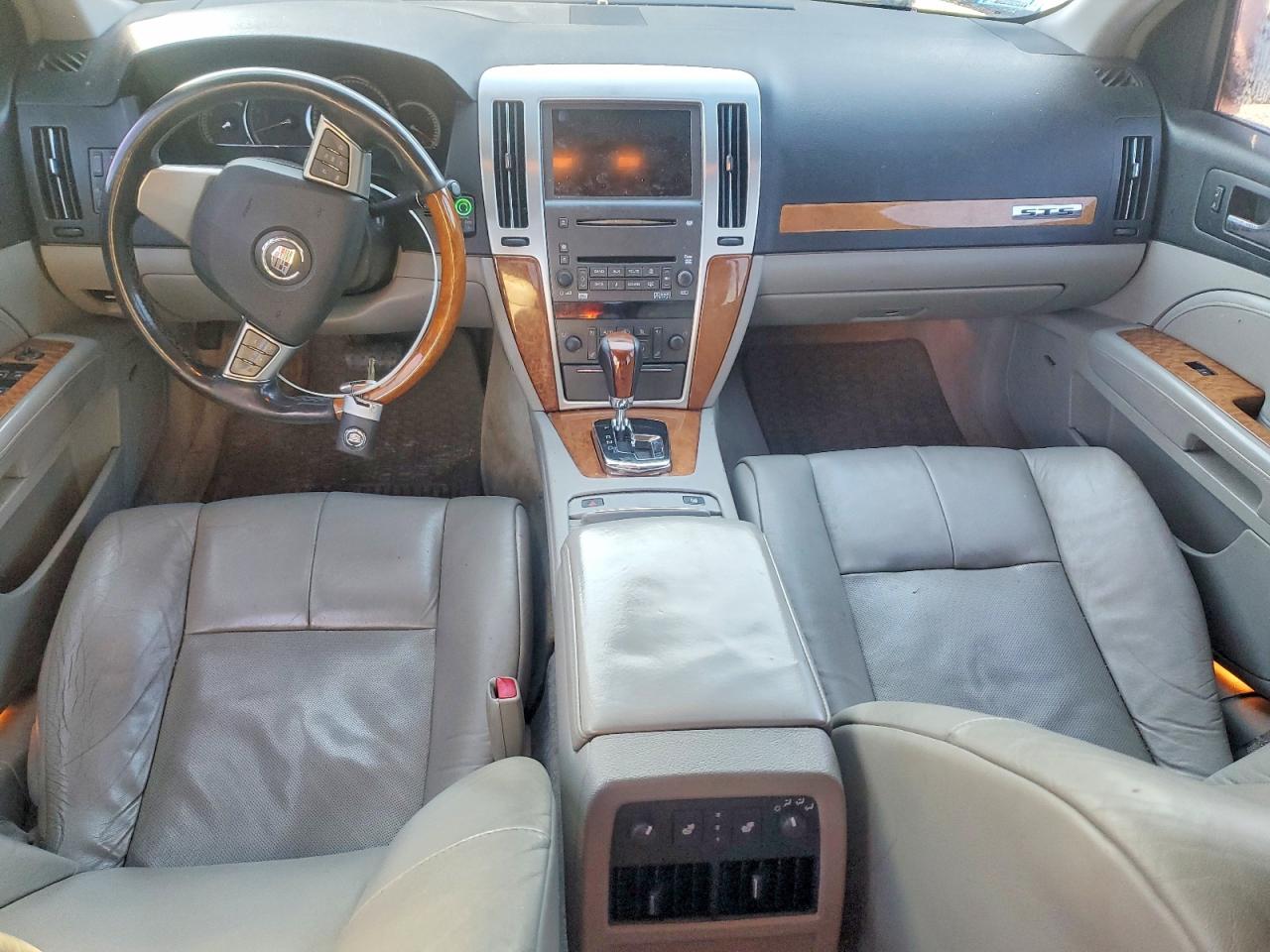 Cadillac STS