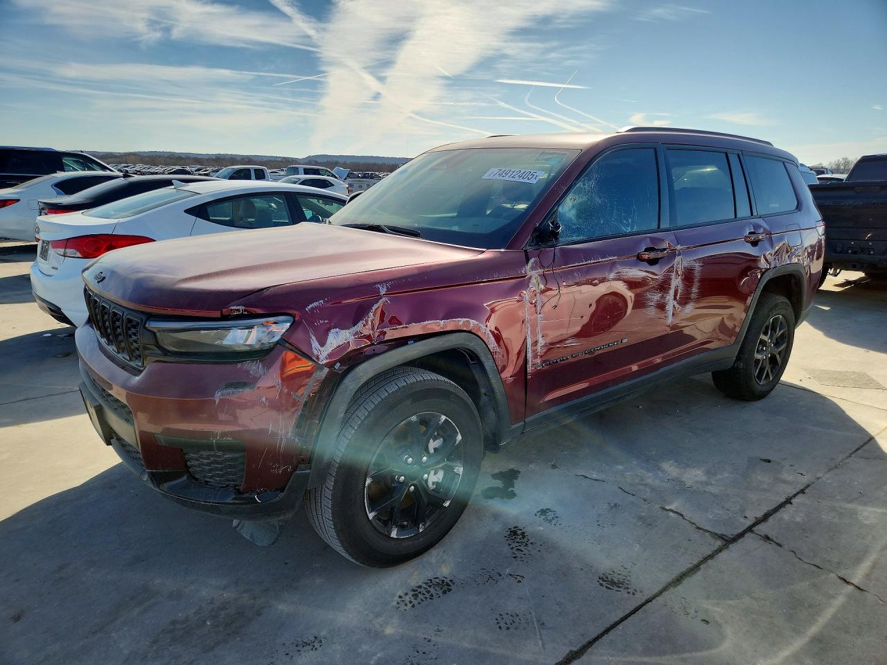 Salvage Jeep Grand Cherokee Image
