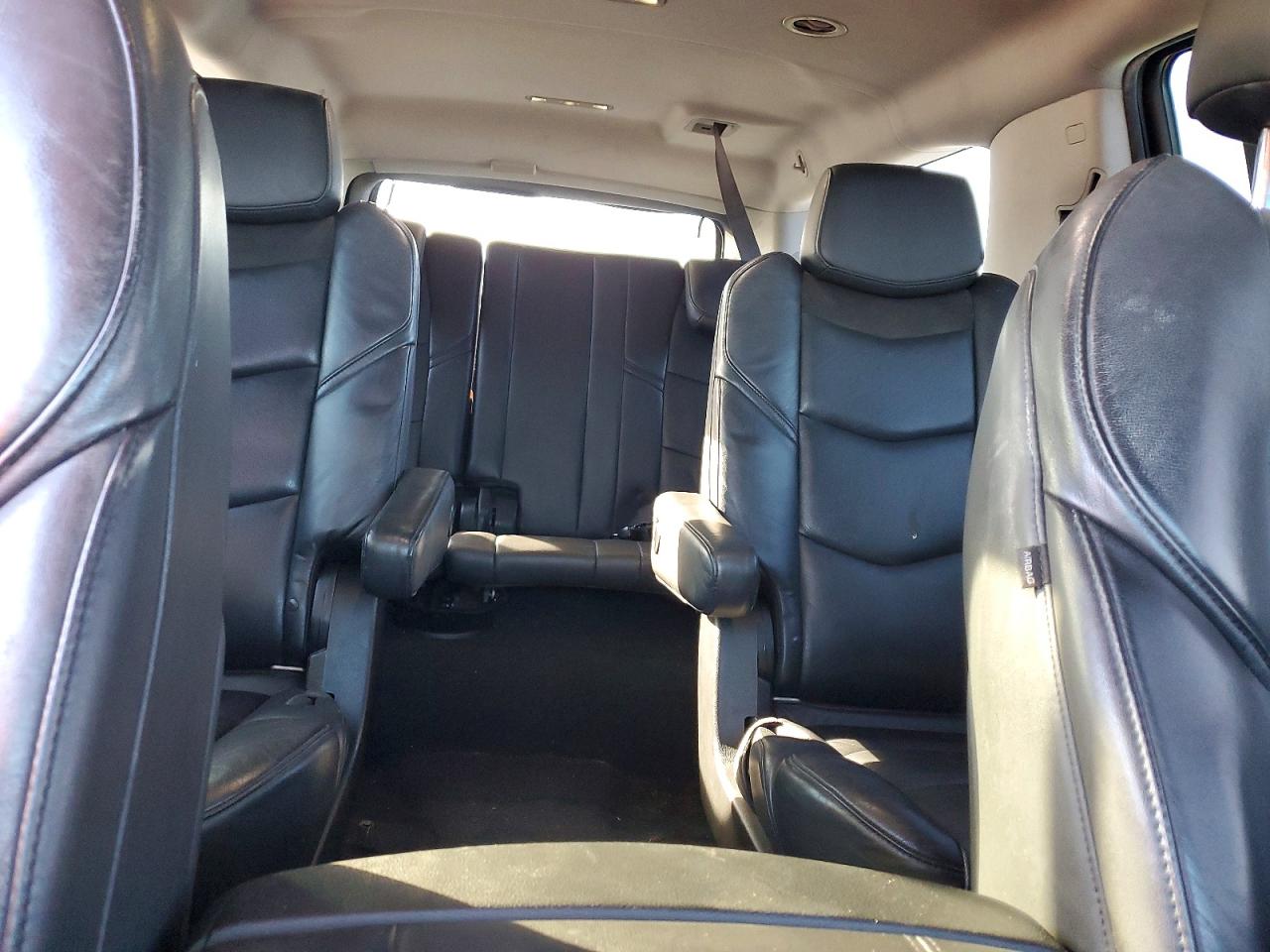 Cadillac Escalade Esv Luxury