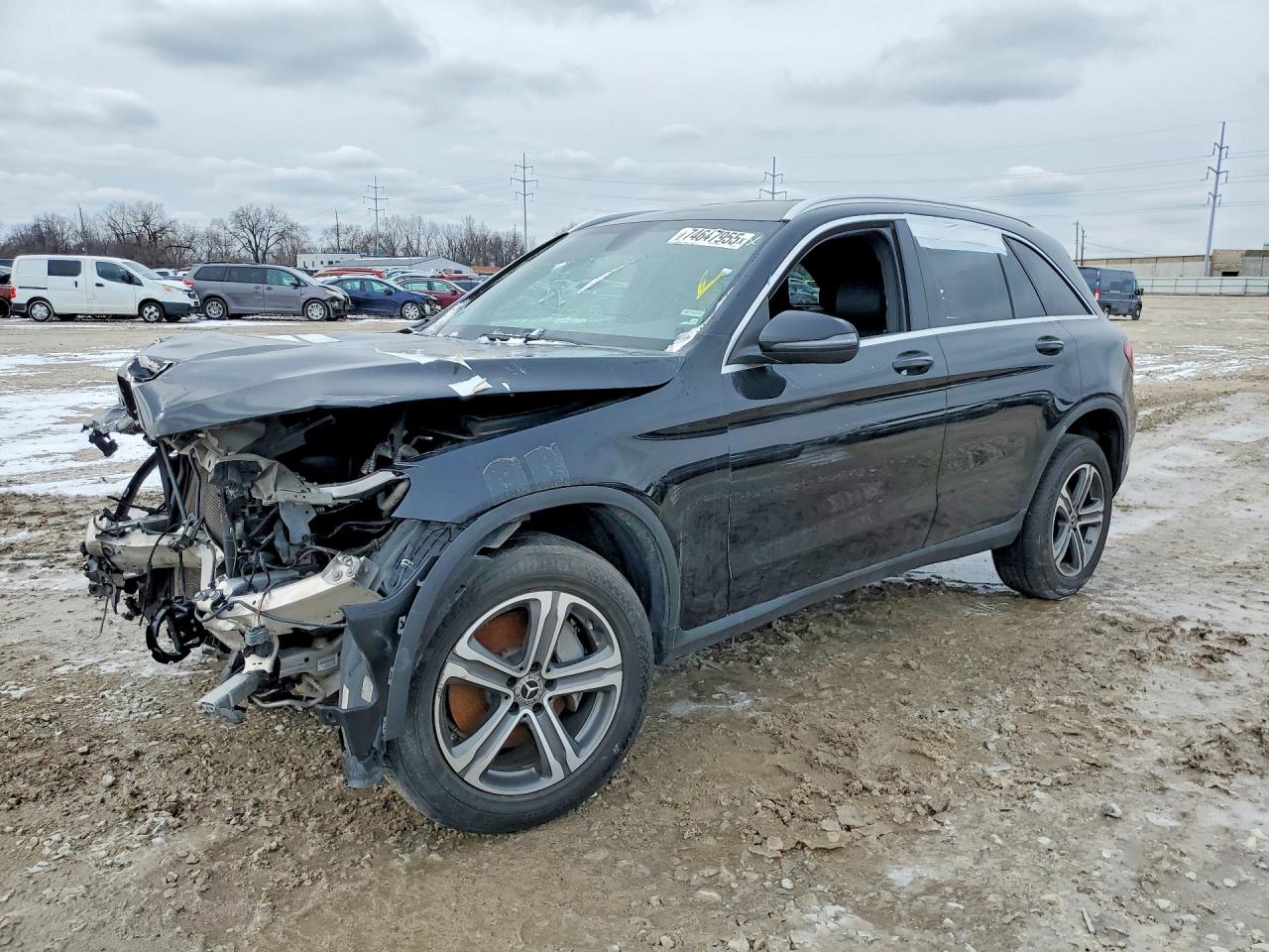 Salvage Mercedes-Benz GLC Image