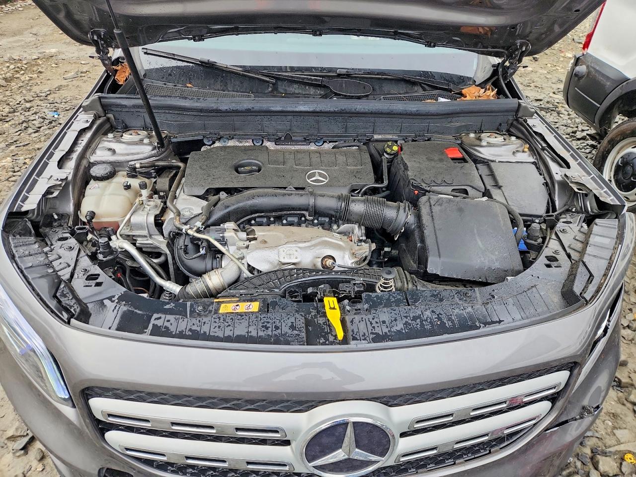 Mercedes-Benz GLB 250 4matic