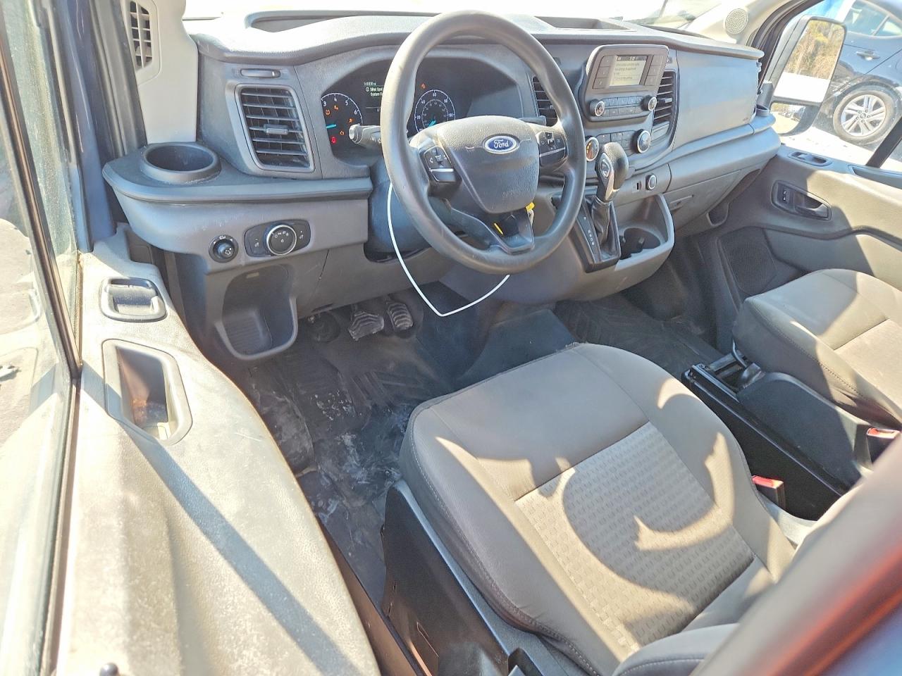 Ford Transit T-250