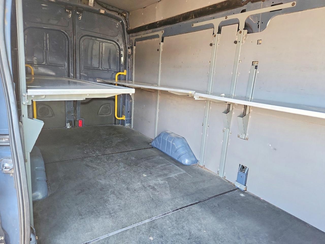 Ford Transit T-250
