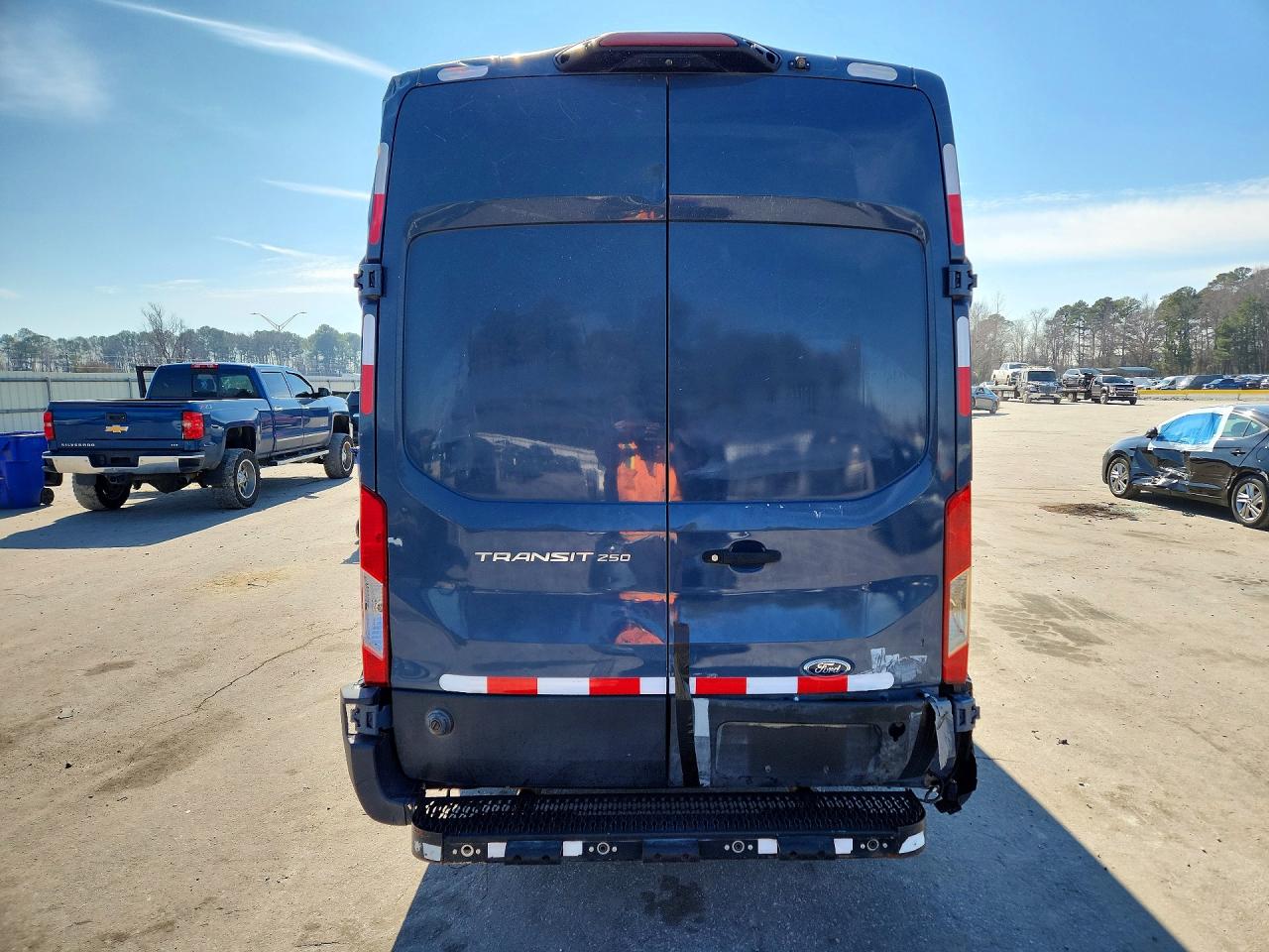 Ford Transit T-250
